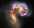 /album/vesmir/hubble-text-jpg/